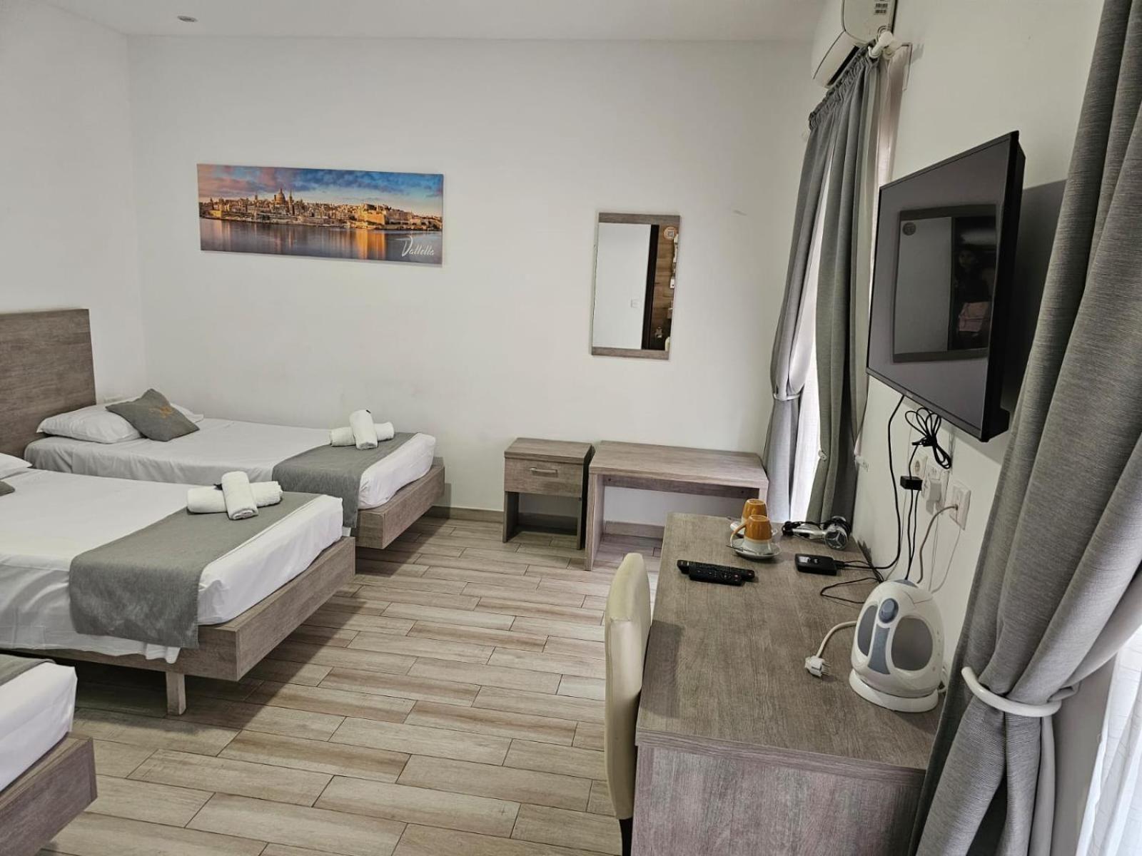 Napoli Suites Studios Aparthotel Saint Julian's Exterior foto