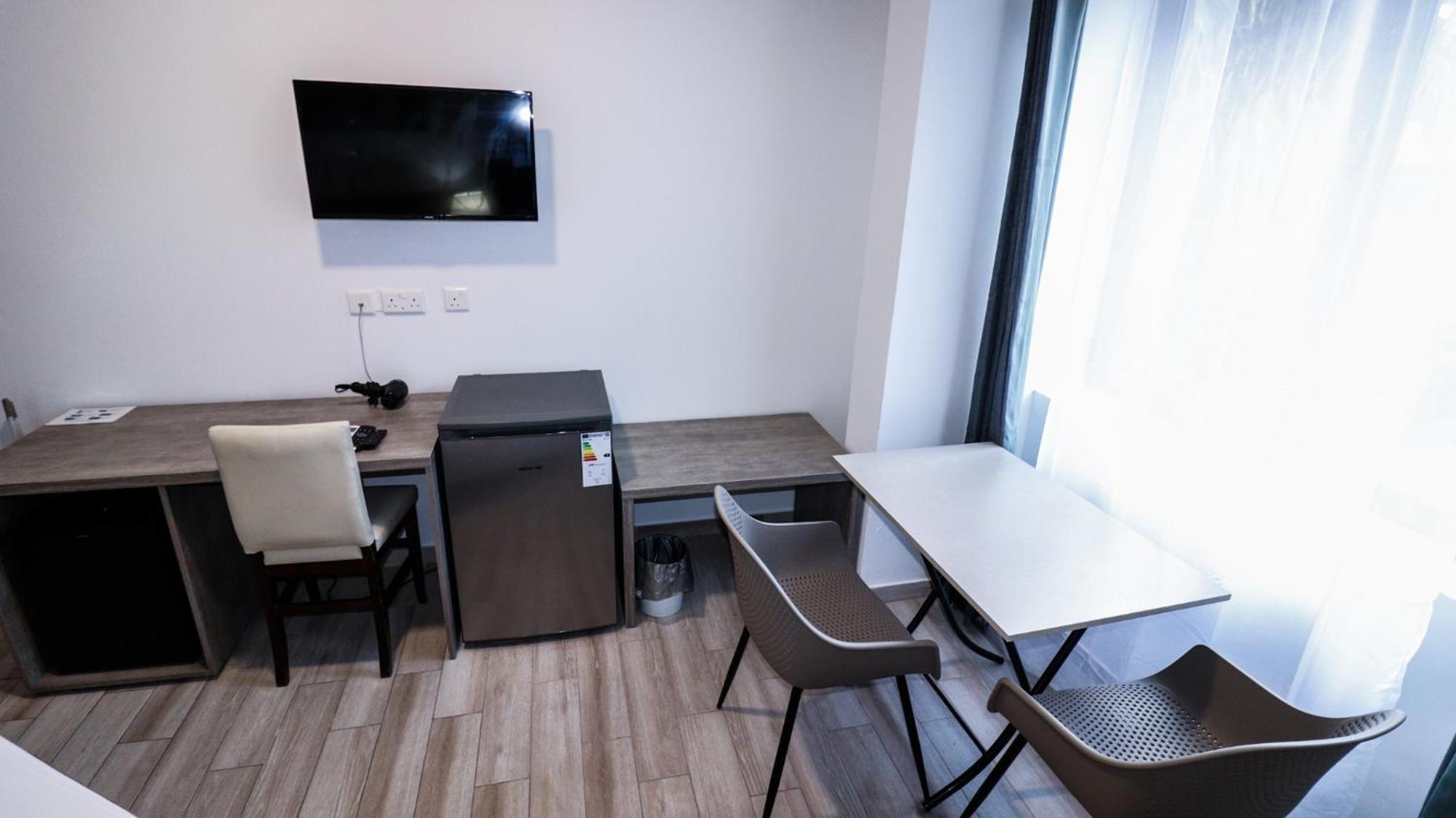 Napoli Suites Studios Aparthotel Saint Julian's Exterior foto